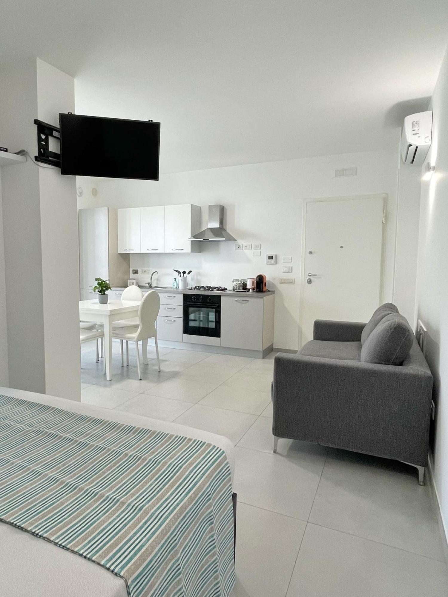 Mediterra Apartment *